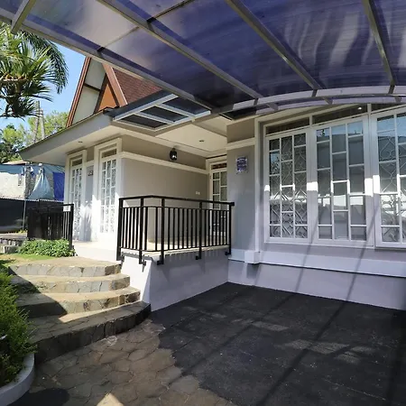 Diyar Villas Puncak M3/47 Exterior photo